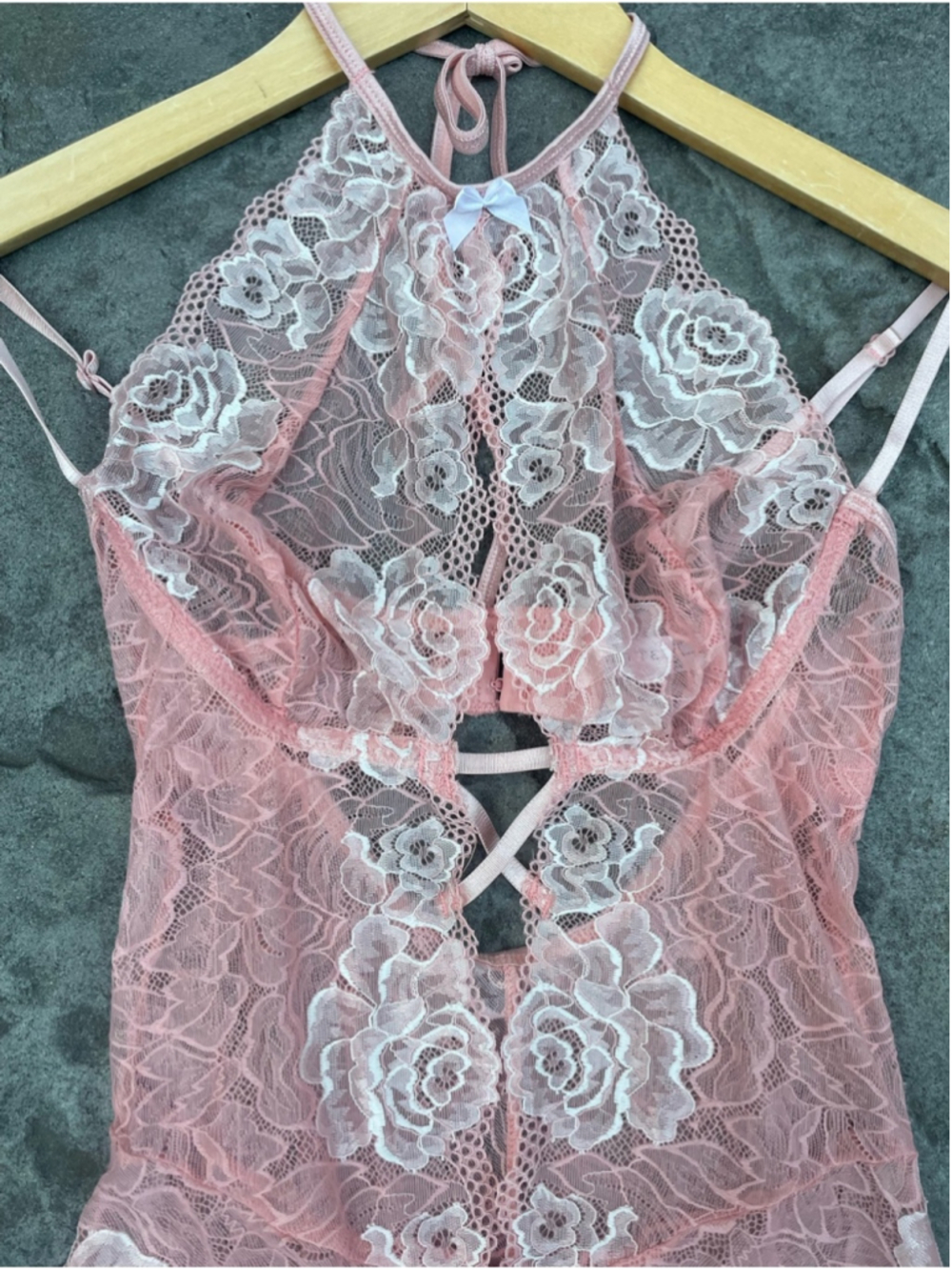 Coquette Pink Floral Lace Teddy Bodysuit Lingerie Halter Neck Open Back Size M - Picture 4 of 7